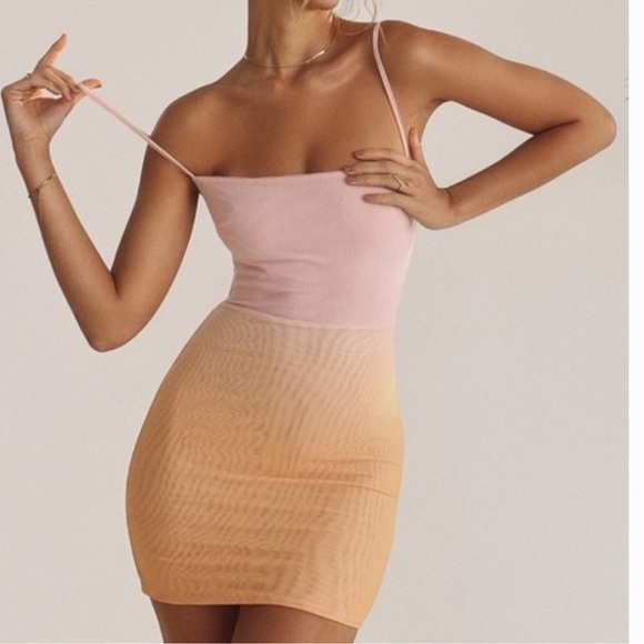 House of CB Dresses & Skirts - House of CB DEVA OMBRE MINI DRESS size l+